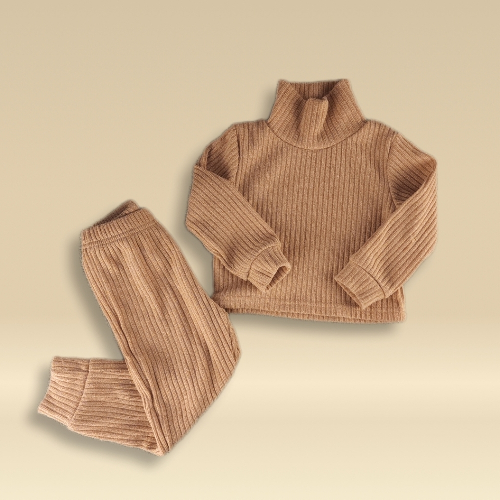 SHEIN Girl 2-Piece Outfit